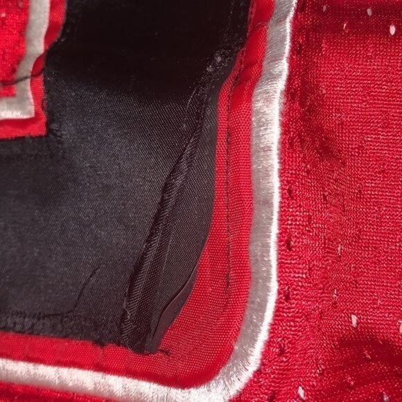 Colosseum Athletics Maryland Terrapins Red & Black Jersey 34 L Mens Sports Appar - Picture 5 of 14